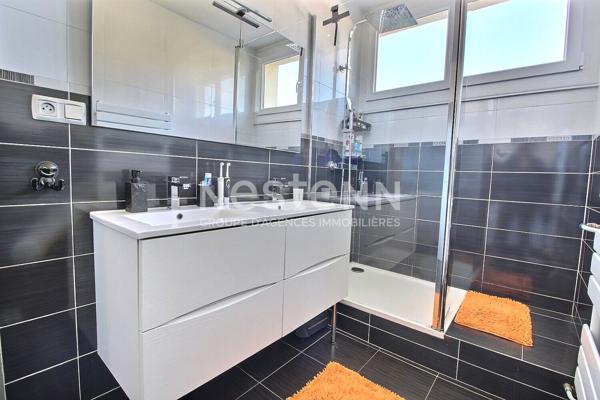 Marignane - A vendre : Appartement  T3 de 63m2 lumineux avec une cave privative