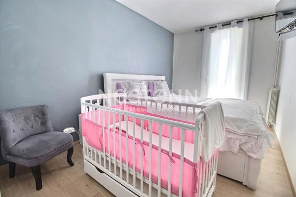 Marignane - A vendre : Appartement  T3 de 63m2 lumineux avec une cave privative