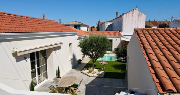 Maison  122m 2 LA ROCHELLE