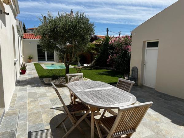 Maison  122m 2 LA ROCHELLE