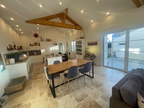 Maison  122m 2 LA ROCHELLE