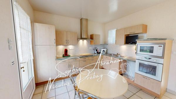 Maison d'architecte de plain-pied, volumes, évolutivité, économe et cadre de vie privilégié