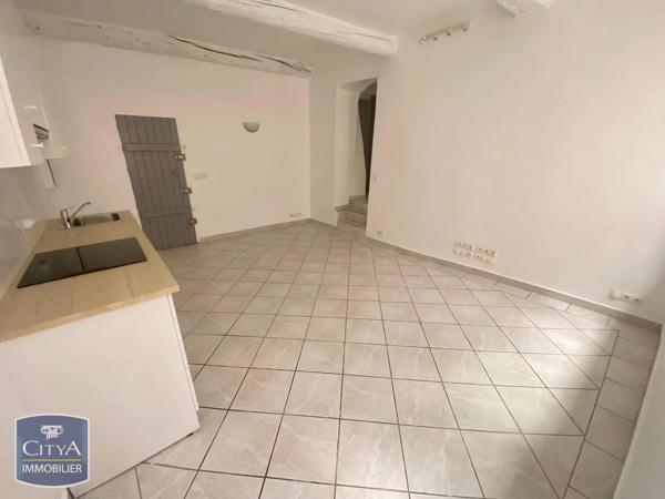 Appartement à louer 3 pièces 64.1m²