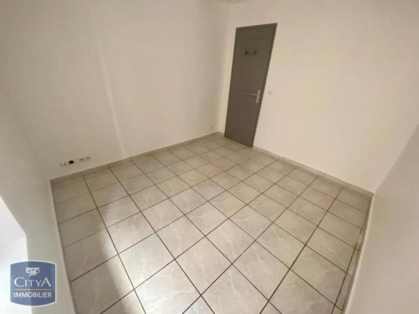 Appartement à louer 3 pièces 64.1m²