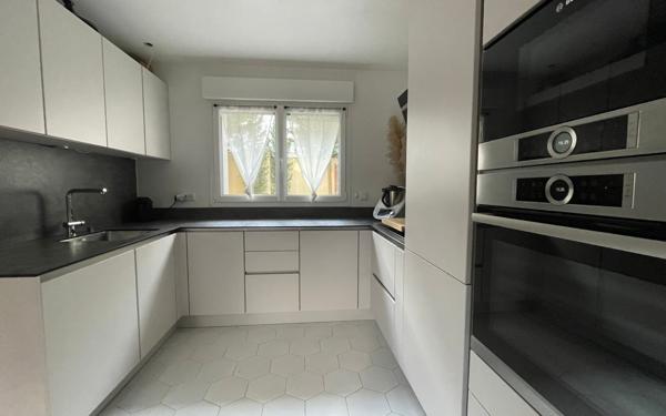 Appartement à vendre    4 pièces • 133 m2 Arcueil