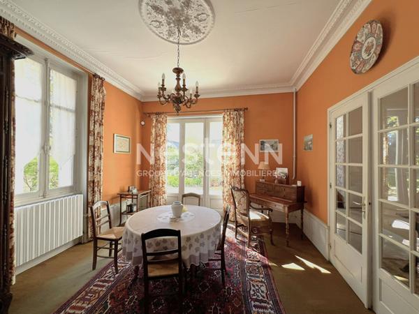 AUTHENTIQUE MAISON BOURGEOISE SITUÉE À CHABRIS (INDRE 36)