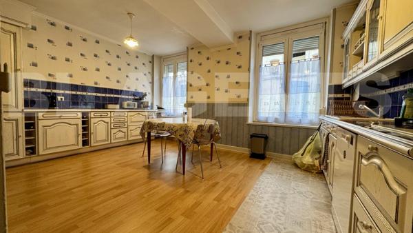 maison/villa 9 pièce(s) 235 m2