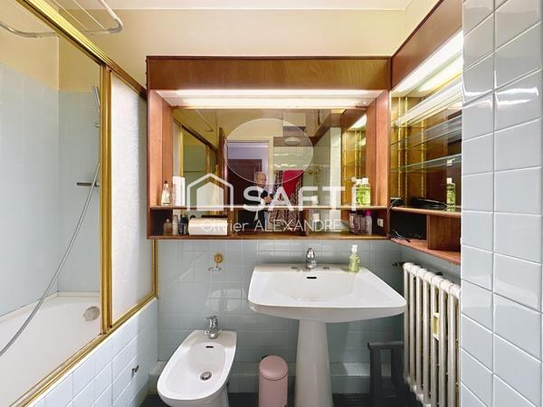 Appartement 2/3P - Champs de Mars, vue Tour Eiffel