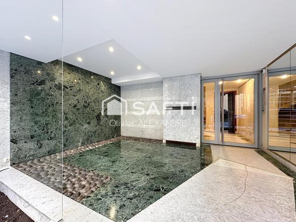 Appartement 2/3P - Champs de Mars, vue Tour Eiffel