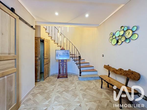 Maison à vendre 7 pièces 210 m² Montauroux