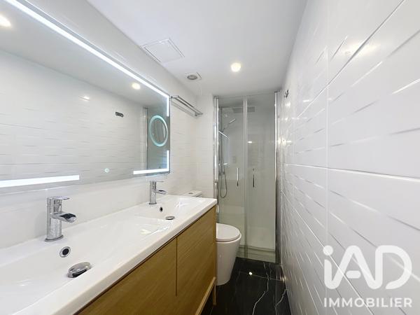 Maison à vendre 7 pièces 210 m² Montauroux