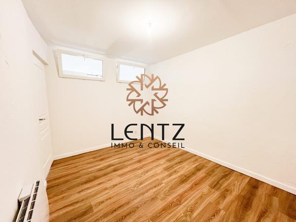 Appartement T2/T3 rénové avec balcon en centre-ville