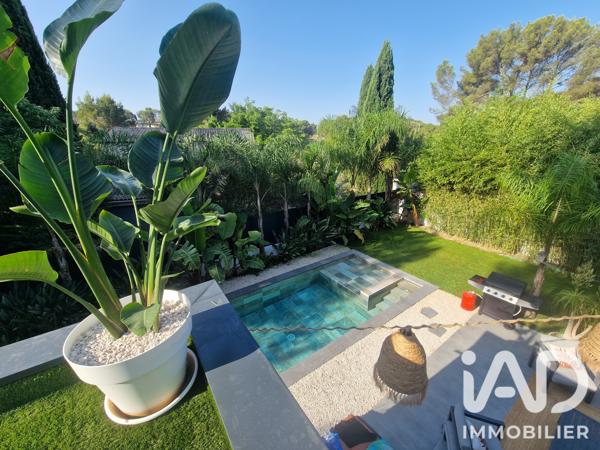Maison à vendre 6 pièces 170 m² Sanary-sur-Mer
