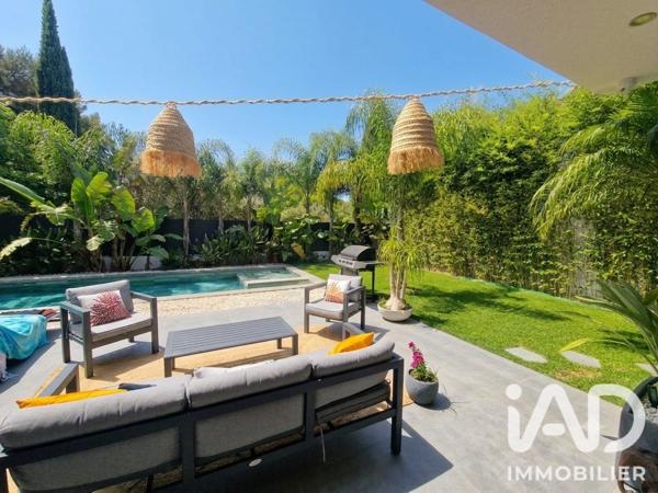 Maison à vendre 6 pièces 170 m² Sanary-sur-Mer