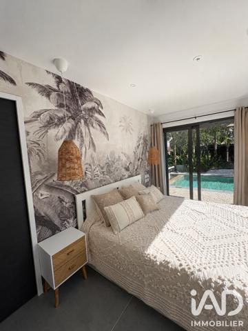 Maison à vendre 6 pièces 170 m² Sanary-sur-Mer