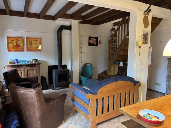 Le Breuil – Charmante propriété avec 2 espaces de vie et accès direct à la rivière Le Breuil (03120)