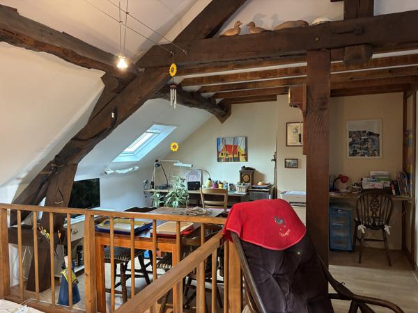 Le Breuil – Charmante propriété avec 2 espaces de vie et accès direct à la rivière Le Breuil (03120)