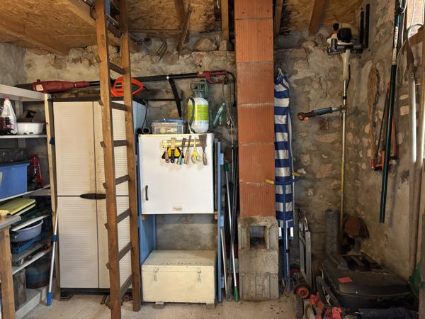 Le Breuil – Charmante propriété avec 2 espaces de vie et accès direct à la rivière Le Breuil (03120)