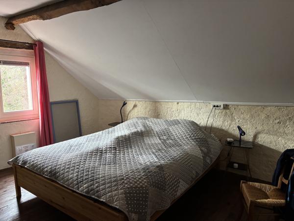 Le Breuil – Charmante propriété avec 2 espaces de vie et accès direct à la rivière Le Breuil (03120)