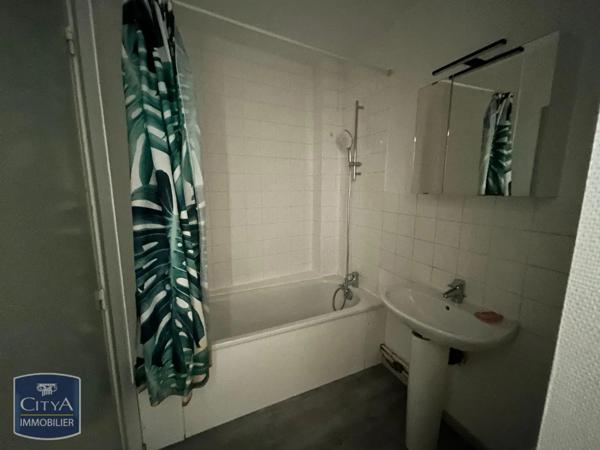 Appartement à louer 3 pièces 74.18m²