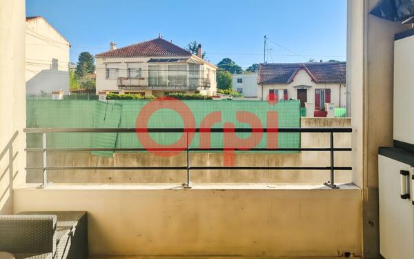 Appartement à vendre    2 pièces • 48 m2 Marseille 14