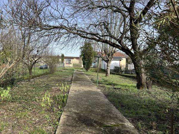 Maison centre bourg- 163 m² - Jardin de 713 m²