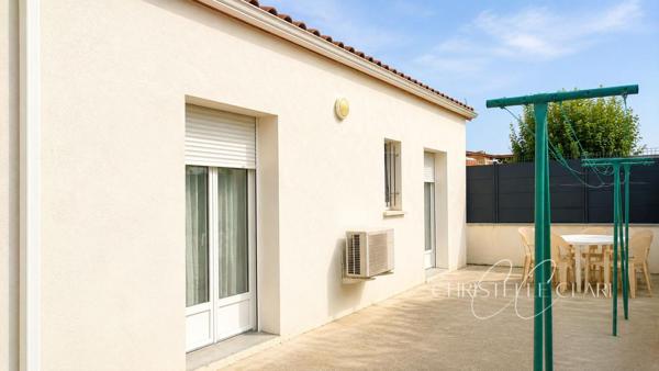LIMOUX  Maison récente de plain-pied avec garage et jardin