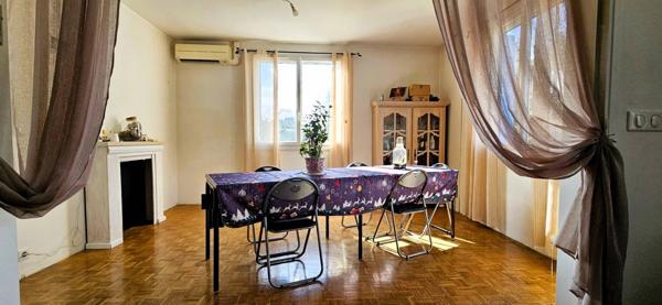 Maison familiale avec grand jardin et piscine à Mouleydier (24)