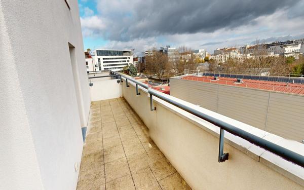 Appartement à vendre    2 pièces • 43,50 m2 Lyon 7