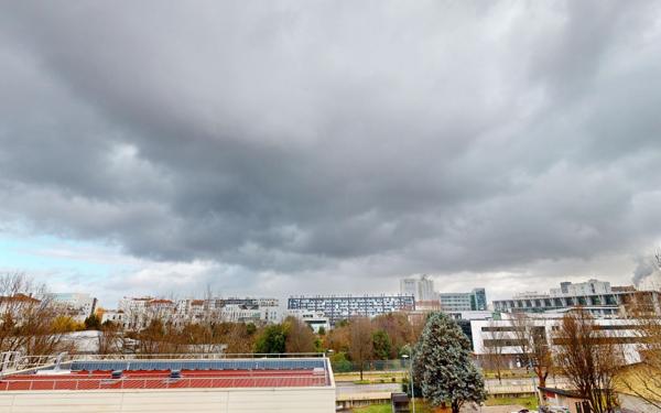 Appartement à vendre    2 pièces • 43,50 m2 Lyon 7