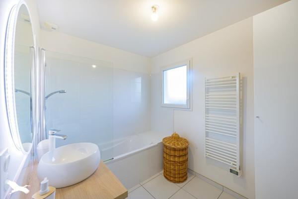 Maison à vendre |                                       Mios |                                        6 pièces  |  120 m²