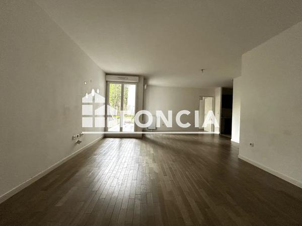 À vendre Appartement 2 pièces 52 m² - Corbeil-essonnes 91100