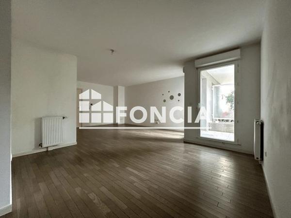 À vendre Appartement 2 pièces 52 m² - Corbeil-essonnes 91100