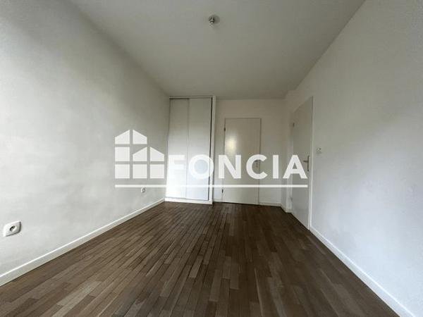 À vendre Appartement 2 pièces 52 m² - Corbeil-essonnes 91100