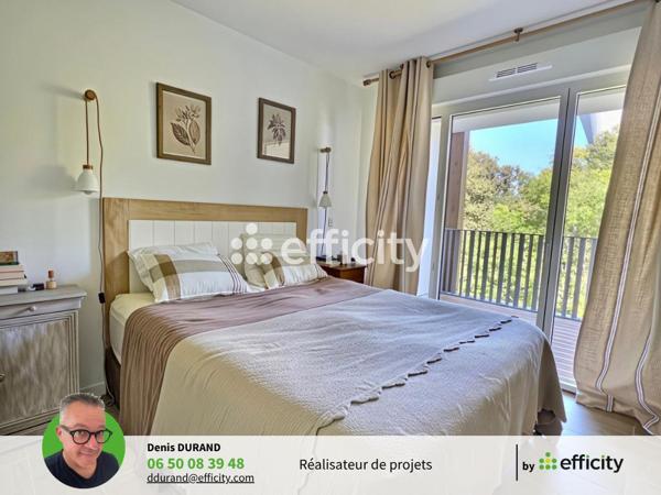 Appartement
         3 pièces
        - 79 m² Bien prestige 520 000 € *