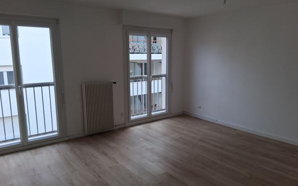 Appartement à vendre    4 pièces • 91,37 m2 Saint-Nazaire