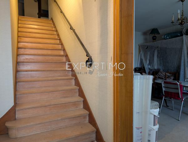 Montluçon (03100) ARCHITECTURE 60's : 168 m² AUX VOLUMES EXCEPTIONNELS – 97 000 € FAI