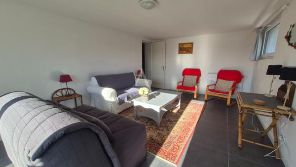 Maison Saujon 7 pièce(s) 170.49 m² proche de la gare.