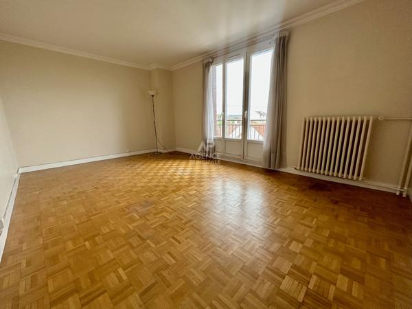 Appartement Poissy 3 pièce(s) 61 m2 - POISSY €219 000 ** - Référence 9187