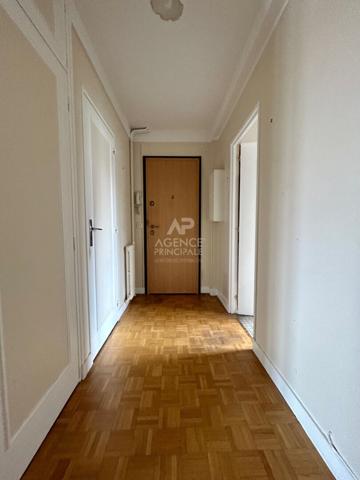 Appartement Poissy 3 pièce(s) 61 m2 - POISSY €219 000 ** - Référence 9187