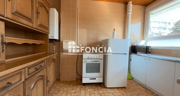 Location Appartement meublé 2 pièces 46 m² - Bron 69500