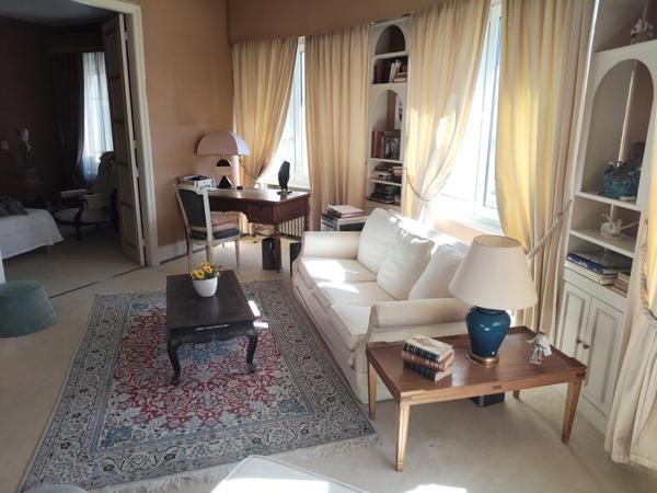 Bel appartement F6 - 154 m²