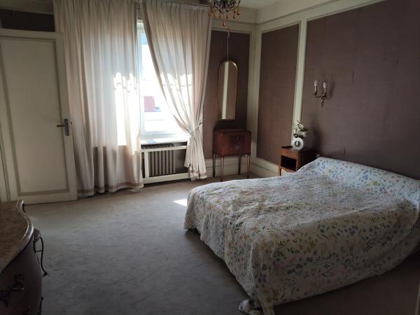 Bel appartement F6 - 154 m²