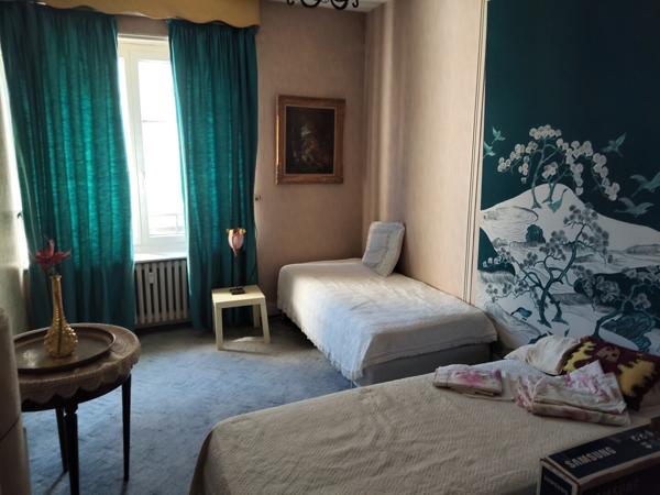 Bel appartement F6 - 154 m²