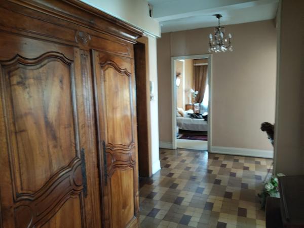 Bel appartement F6 - 154 m²