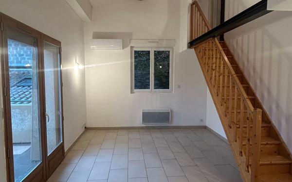 Appartement à louer    2 pièces •  Marsillargues