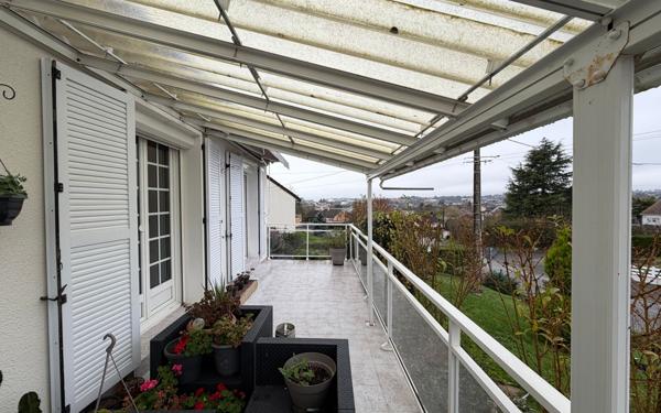 Maison à vendre    3 pièces • 73 m2 Mamers