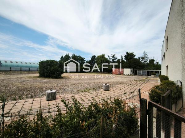 Local commercial polyvalent