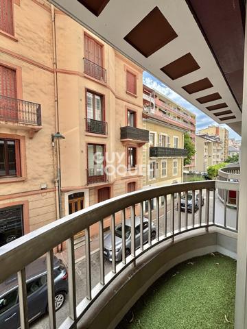 APPARTEMENT À LOUER DE 1 PIÈCE DE 21,60 M²
