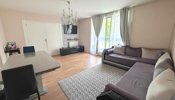 T4 lumineux avec balcon et parking ? Résidence sécurisée